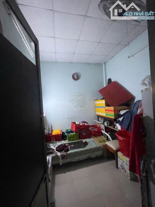 Bán Đất  Diện Tích 102 m2 Tặng Nhà 1 Trệt 1 lửng Ngay Thống Nhất P 16 Quận Gò Vấp - 2
