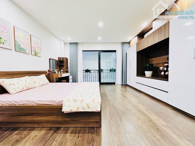 BÁN NHÀ PHỐ TRẦN KHÁT CHÂN Q. HBT-NHÀ ĐẸP TƯƠNG LAI SÁNG-58m2-5 TẦNG-MT 5.2m- 13.8 tỷ - 2