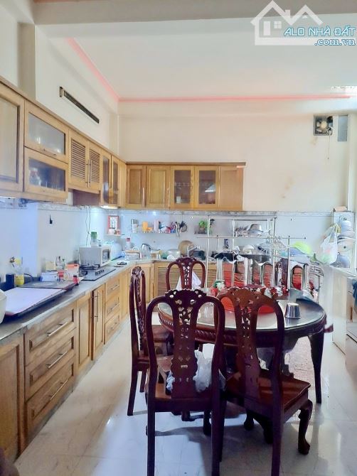 An Lạc Bình Tân- hẻm ô tô- 234m2 -DT8.5x27,5m - hai căn 3 tầng . - 2