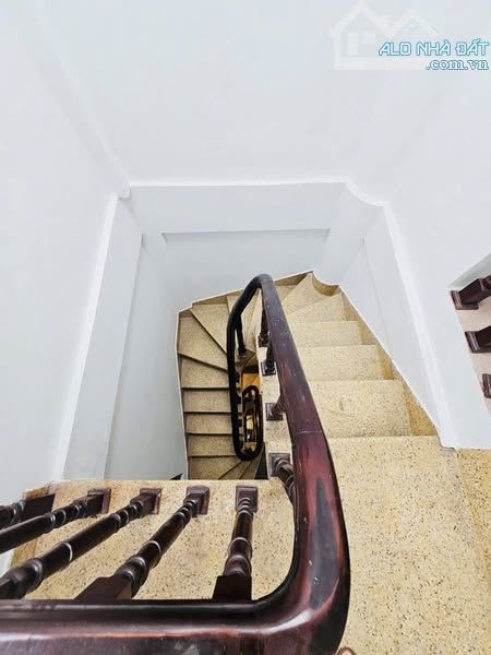 HÀNG HIẾM CÒN XÓT LẠI - GIÁ CHƯA ĐẾN 5 TỶ - 2