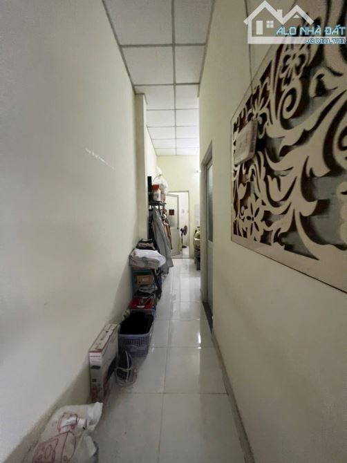 Nhà cấp 4 Trường Thọ, gần ga Metro, DT 65m², giá chỉ 5,3 tỷ - 2