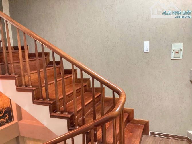 NHÀ SANG XỊN MỊN PHỐ KIM MÃ_10m Ô TÔ_AN SINH ĐỈNH_NỘI THẤT NHẬP KHẨU_NHỈNH 8 TỶ - 2
