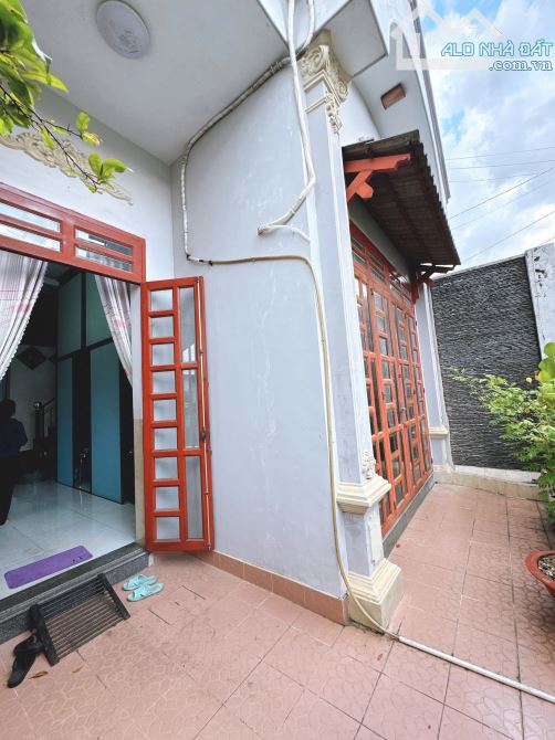 Bán nhà p. Tân Mai cũ gần bv Quốc tế Hoàn Mỹ, ngay Vincom đg xe hơi chỉ 4,4 tỷ - 2