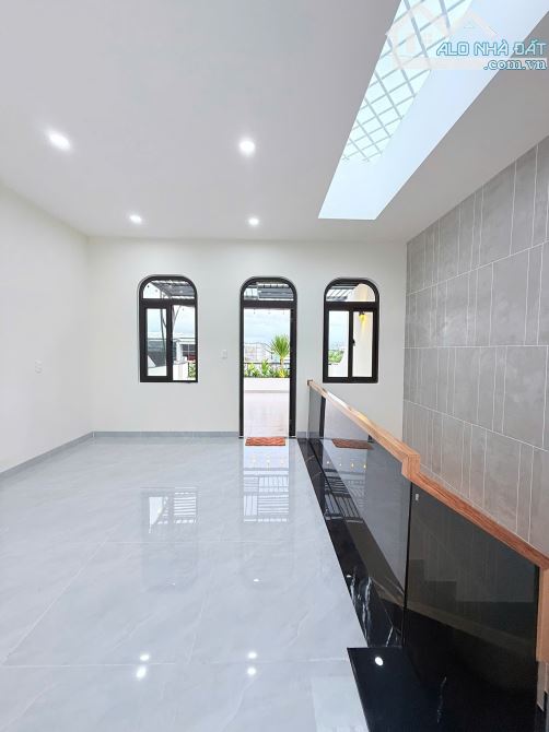 📌📌📌LÀM VIỆC TRỰC TIẾP GIÁ TỐT !!! Bán nhà Đẹp 3 tầng kiệt 82 Nguyễn Lương Bằng - 22
