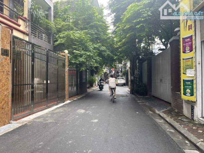 Bán nhà ngõ 117 Thái Hà, DT 103m, 7 tầng, MT 4.5m, giá 58 tỷ, ngõ oto, KD.