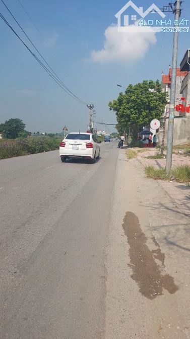 💥CHÚ TÔI NHỜ BÁN THỬA ĐẤT ĐẸP - VỊ TRÍ ĐẮC ĐỊA - MẶT ĐƯỜNG LỚN LIÊN XÃ -  Ô TÔ TRÁNH💥💥 - 3
