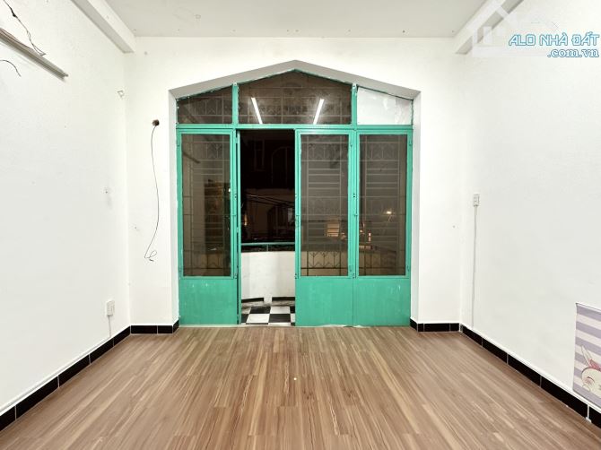 HXH Lê Văn Sỹ, ngay nhà thờ Bà Chuông, 50m2, 8.9 tỷ. - 3
