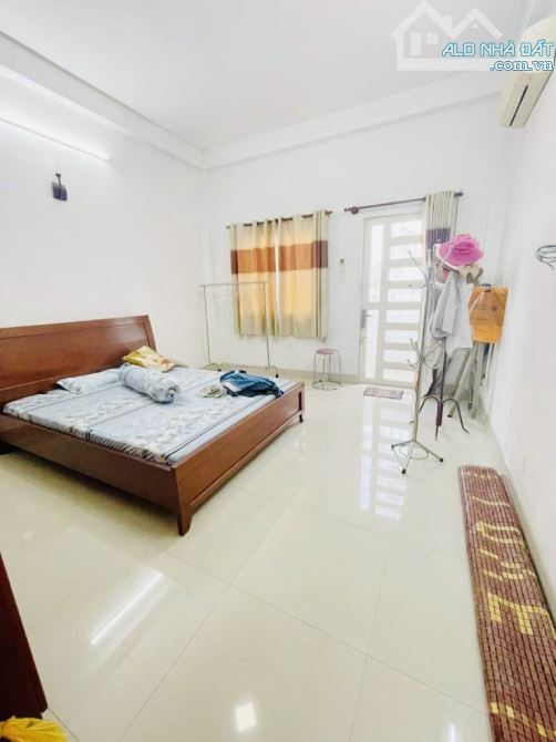 🏡GIẢM 500tr- CHỈ CÒN 9TỶ- NHÀ 3 TẦNG- HXH DƯƠNG QUẢNG HÀM - ĐƯỜNG THÔNG- 68,1M2 - 3