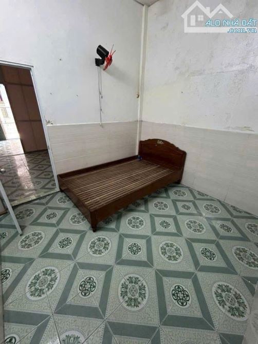 Cho thuê nguyên căn- Kiệt Lương Văn Can (chưa qua đường ray)- An Cựu- Tp Huế - 3