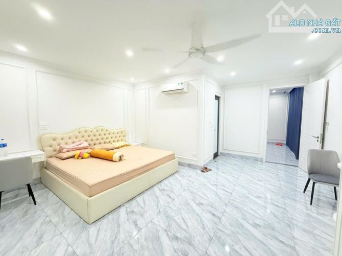 +DƯƠNG NỘI HĐ- SIÊU BIỆT THỰ SONG LẬP - 4 TẦNG THANG MÁY -3 THOÁNG SÁNG RỰC Rỡ- 195m/4T/9m - 3