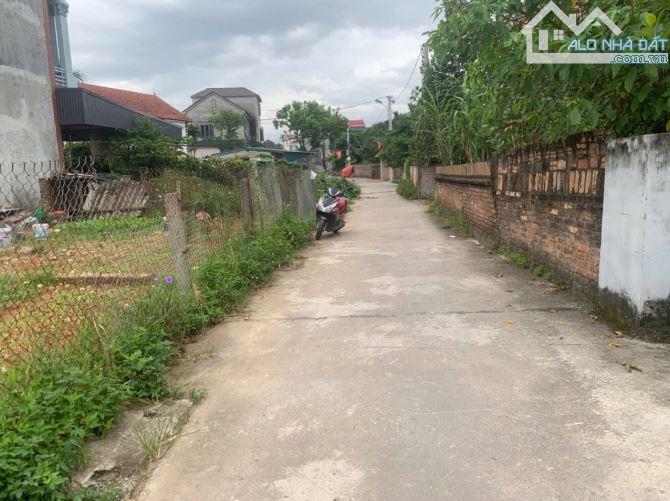 Bán Đất -xã Hiền Ninh- Sóc Sơn -87m² – 3,05tỷ-Full TC – Ô Tô Tránh – MT khủng-Bìa Làng. - 3