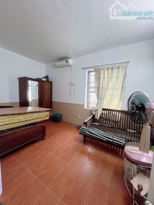 Spcc 🏡 BÁN NHÀ TẠI NGÕ /311 ĐẰNG HẢI-HẢI AN  📍 Vị trí đẹp: – Nhà 3 tầng độc lập gồm 3 ph - 3