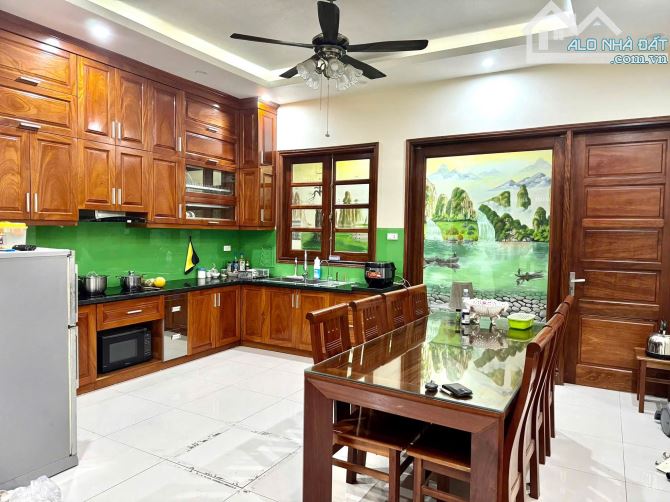 NHÀ ĐẸP TRUNG VĂN - NAM TỪ LIÊM - Ô TÔ NGỦ TRONG NHÀ - 3