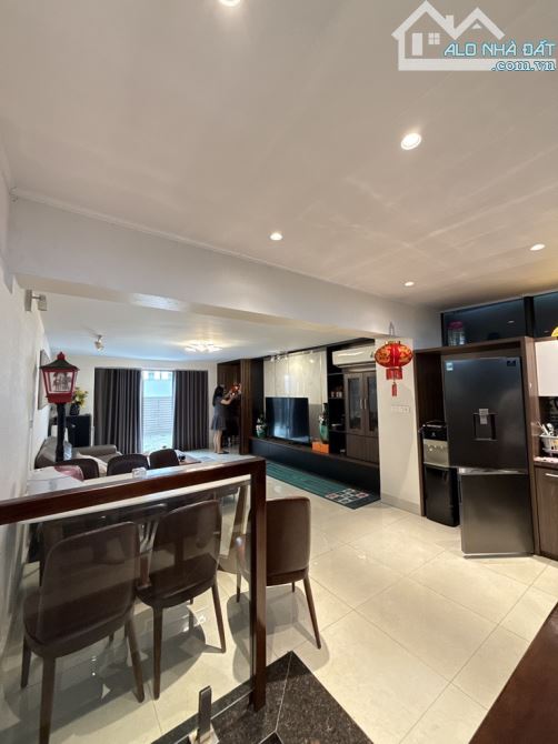 VINHOMES RIVERSIDE – PHÂN KHU NGUYỆT QUẾ - LÔ GÓC 3 THOÁNG - 176M2 - MT 8M - 56 TỶ. - 3