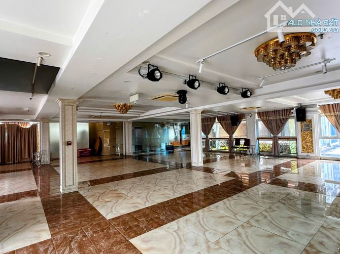Bán Căn góc Mặt tiền đường Khổng Tử BÌNH THỌ THỦ ĐỨC DT: 1593m2 Khoan 650tr/th Giá 270 Tỷ - 3