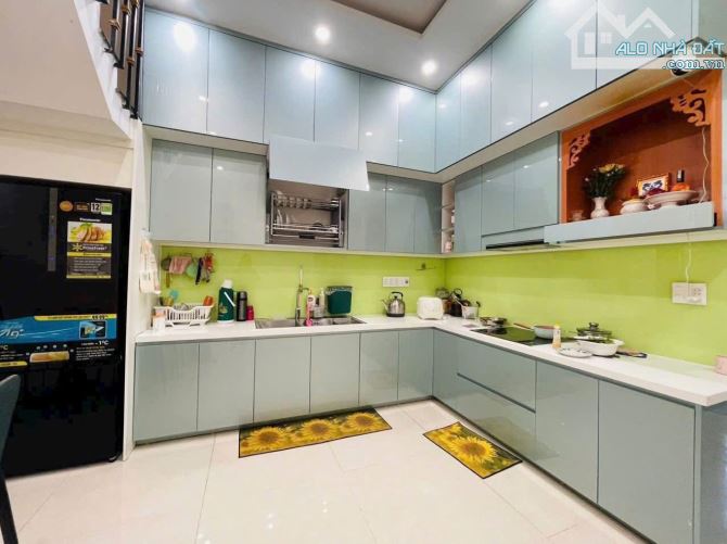 Bán nhà 3 tầng Hoà Xuân khu Đảo Vip- Trung Lương 12 - 3