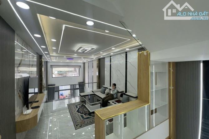 Bán nhà hẻm, Trung Mỹ Tây 19, Quận 12, 82.4 m² (4m x 21m), nhà đẹp - Giá 8.2 tỷ TL - 3