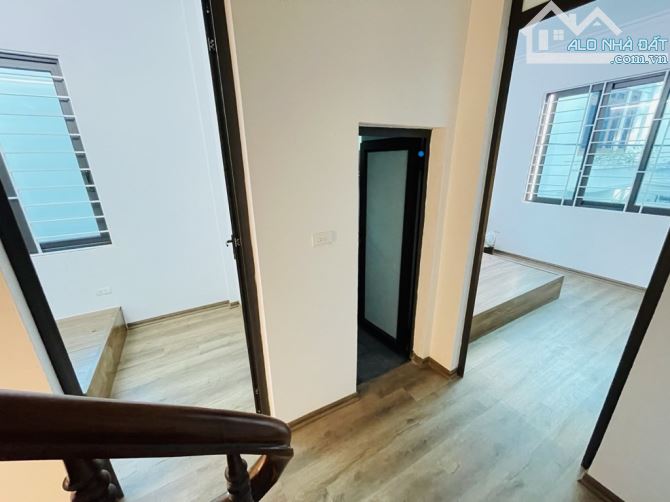 BÁN NHÀ ĐƯỜNG PHÚC ĐỒNG 33M2, 4 TẦNG, Ô TÔ ĐỖ CỬA, LÔ GÓC THOÁNG, 6.25 TỶ - 3