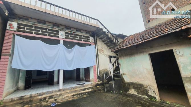 🏡 CHÍNH CHỦ E CẦN BÁN CĂN NHÀ MÁI BẰNG, 3 GIAN, XÁC ĐỊNH BÁN ĐẤT TẶNG NHÀ MÁI BẰNG - 3