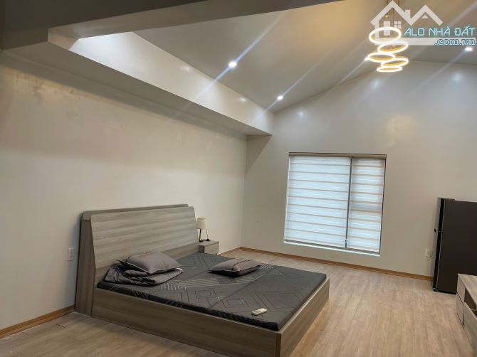 Bán toà nhà văn phòng khu phân lô Lê Hồng phong - 3