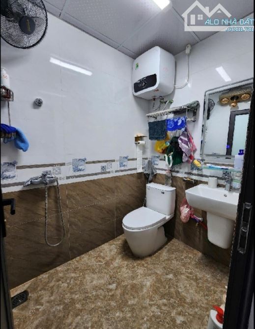 CƠ HỘI SỞ HỮU NHÀ ĐẸP LONG LANH 90M2 1T QUAN THỔ 1 , CHỦ CẦN BÁN GẤP GIẢM CHÀO 600TR - 3
