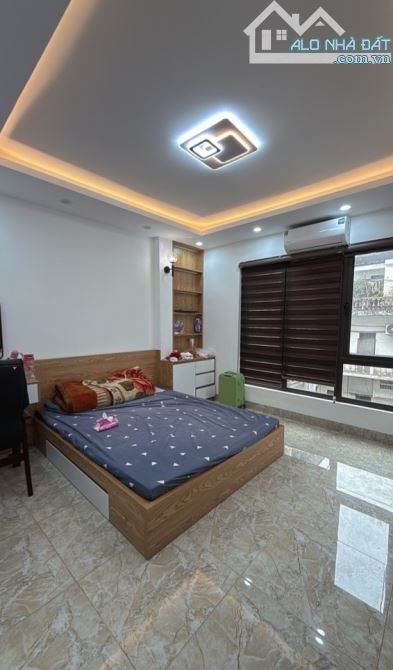 BÁN NHÀ AN TRẠCH CÁT LINH, 5TẦNG, DT 30M², CHỦ CẦN BÁN GẤP - 3