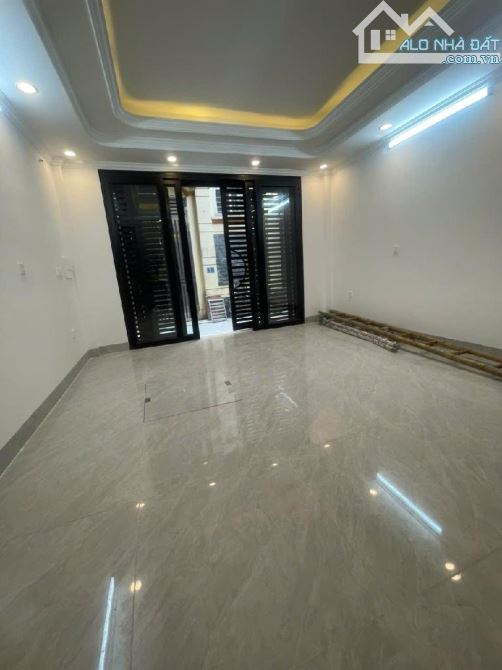 BÁN NHÀ XUÂN ĐỈNH 33m2 XÂY 7 TẦNG MỚI KOONG GIÁ BÁN 10.5 TỶ THANG MÁY CHẠY ÊM DU - 3