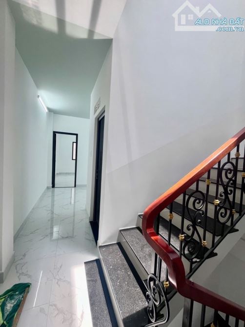 Bán Gấp Nhà Mới Xây 4 Tầng  - Đường Đô Đốc Chấn - P Sơn Kỳ - HXH - DT 65m2 - Nhỉnh 6 Tỷ - 3