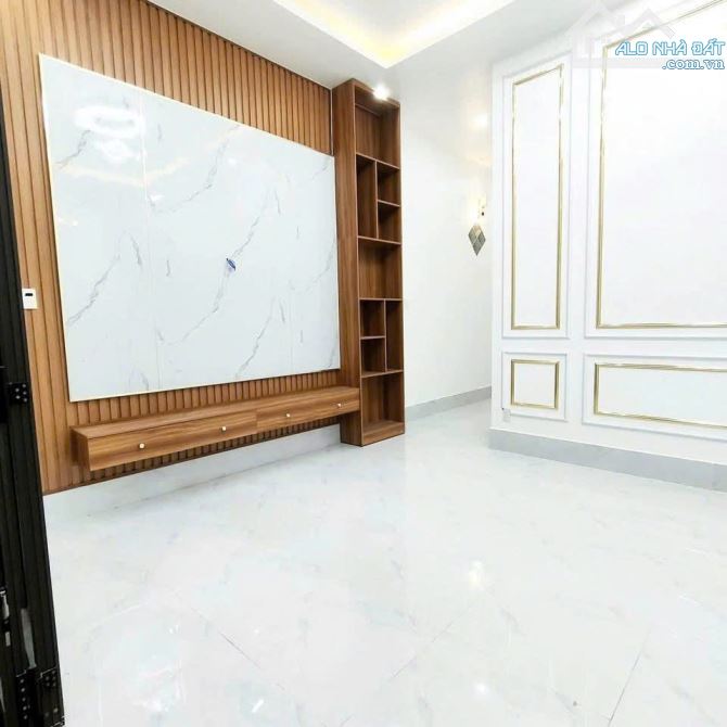 Kẹt tiền cần bán gấp căn nhà ở Đ. Lê Thị Sắc 127m2 SHR giá chỉ 920tr - 3