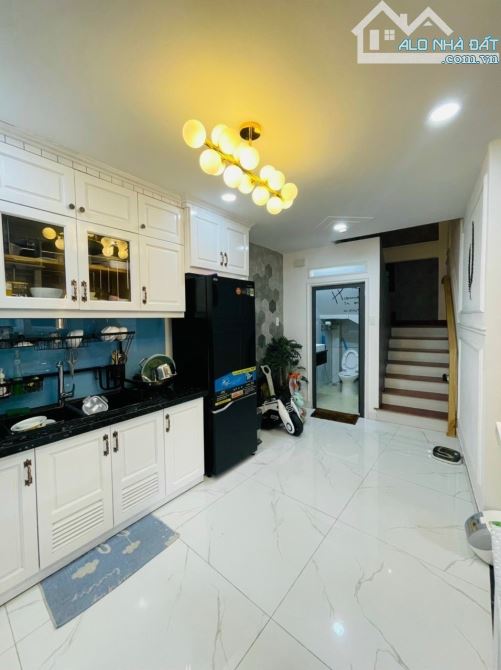 HIẾM! BÌNH THẠNH - XE HƠI VÀO NHÀ - KHU PHÂN LÔ - 46m2 - 5 TẦNG - 8,xx TỶ - 3