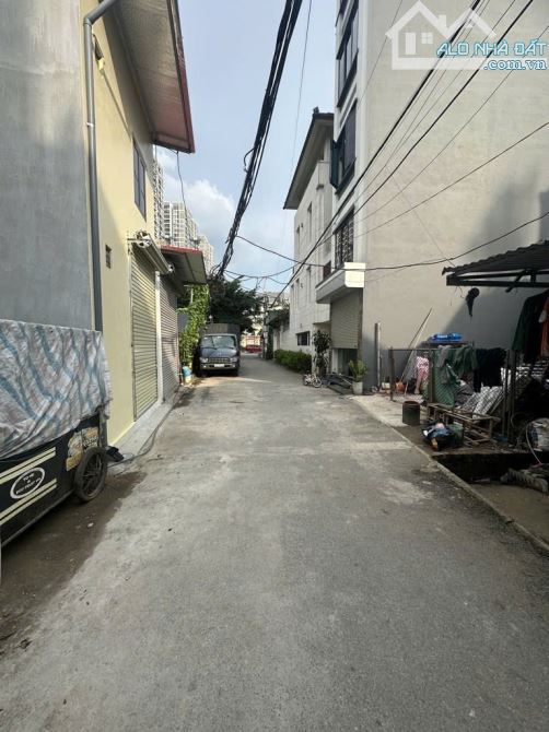 Lý Thánh Tông / Nhà C4 65m, 4m tiền, 14.2 tỷ / Ô tô tránh, Kinh doanh tấp nập sáng tối - 3