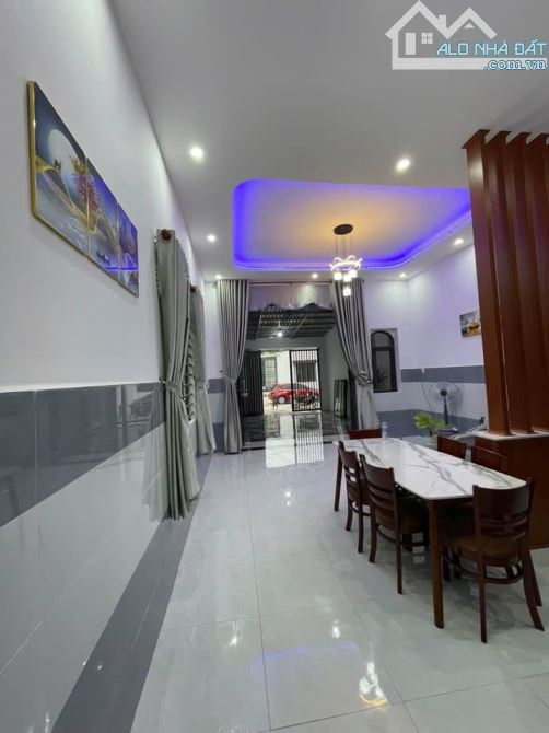 CHỦ THANH LÝ NHÀ CẤP 4 MẶT TIỀN GẦN CẦU ÔNG THÌN XÁT CHỢ QUI ĐỨC BÌNH CHÁNH - 3