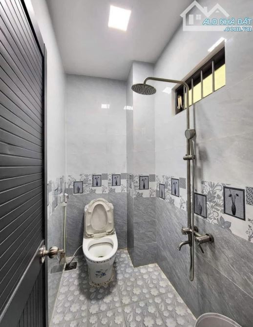 CHÍNH CHỦ BÁN NHÀ TRUNG TÂM ĐƯỜNG TRỊNH QUANG NGHỊ, SỔ HỒNG RIÊNG - 3