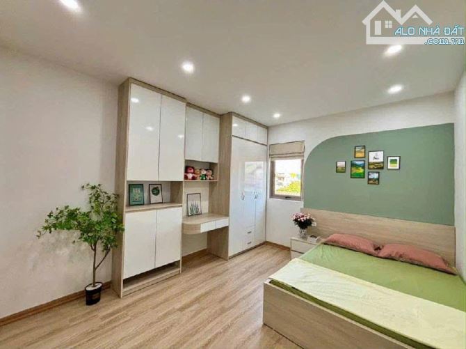 CẦN BÁN TÒA CĂN HỘ 10 PHÒNG KHÉP KÍN KHU BÁCH KHOA - KTQD - 66M2 X 6 TẦNG THANG MÁY - 3