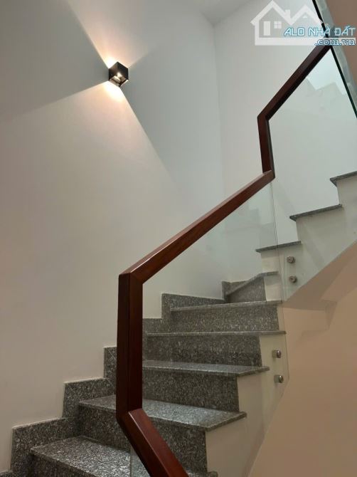🔥SIÊU PHẨM NHÀ PHỐ 5 TẦNG HIỆN ĐẠI – HẺM XE HƠI THÔNG THOÁNG Q.10 – CHỈ 11 TỶ 🔥 - 3