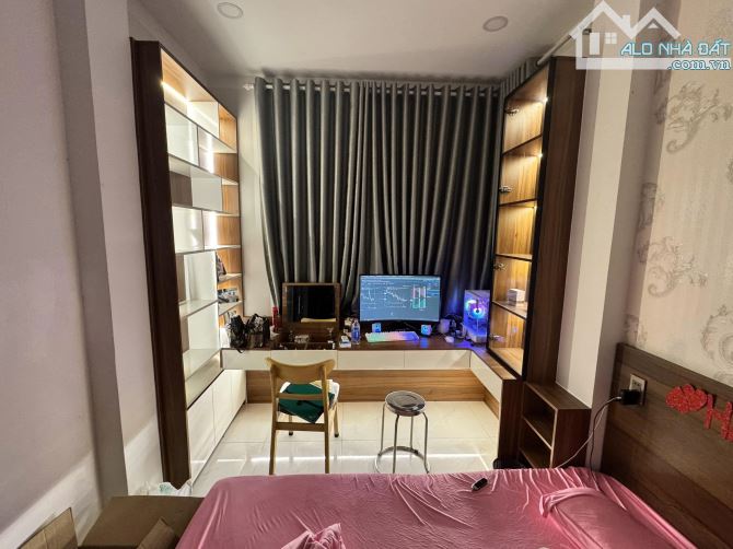 Cho thuê nhà nguyên căn Lê Hồng Phong, Phước Long, Nha Trang DT sử dụng 130m2 4pn - 3