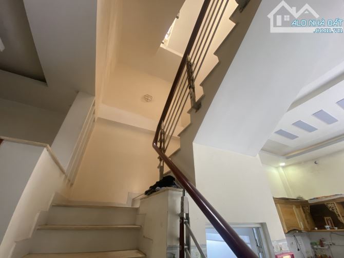 Nhà 4 tầng mặt tiền Nguyễn Thị Minh Khai giá 6.8 tỷ vừa ở vừa kinh doanh - 3