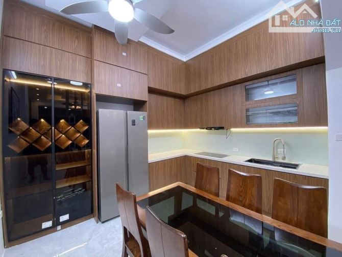 NHÀ ĐẸP MỚI XÂY, VỊ TRÍ ĐẸP – VÀI BƯỚC CHÂN RA HỒ TÂY – DTSD 44M2 x 5T, GIÁ 9.4 TỶ - 3