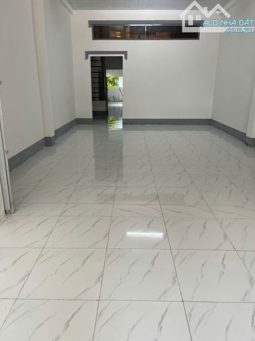 Bán gấp căn nhà Đ.Tân Hiệp 10, hóc môn 100m2 SHR. Giá 1 tỷ 100 triệu - 3