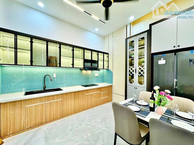 Bán nhà Thống Nhất, Gò Vấp, 4PN, 3WC, 5.8 Tỷ. - 3