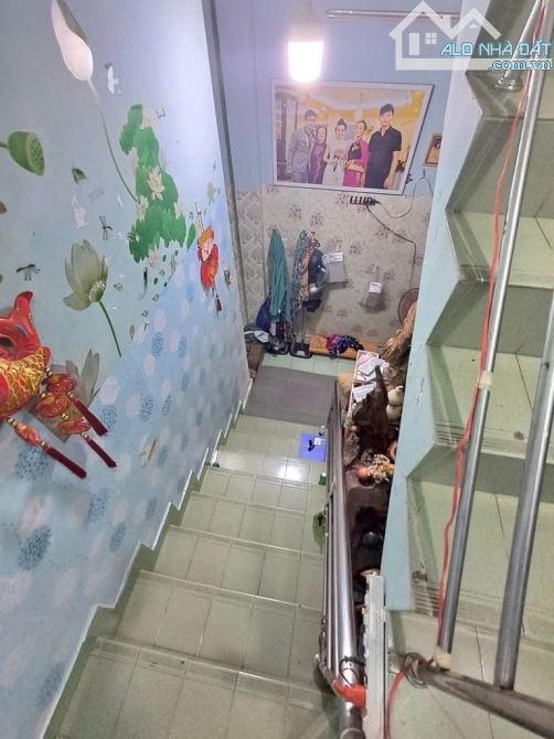 4 TẦNG, HXH, DIỆN TÍCH LỚN, 6m x 16m, SHR, LÊ VĂN LƯƠNG, QUẬN 7. NHỈNH 70 TRIỆU/M2 - 3