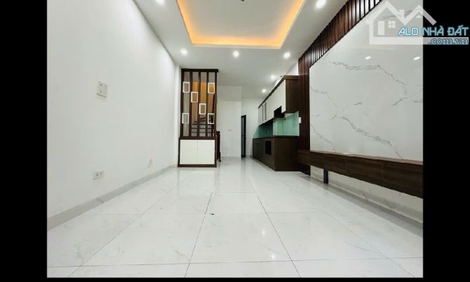 Bán nhà Vân Canh - gần công an xã Vân Canh hoài đức -4 tầng - 5,x tỷ - 3 ngủ - 3