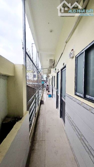 Căn Hộ Dịch Vụ Doanh Thu Gần 1 Tỷ/ Năm - 17 Phòng - 106m2 - 3