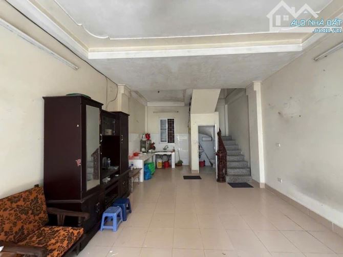 THÔNG SỐ VÀNG – DT 40m² – MT 4.4m – NHÀ 2 MẶT TIỀN – NGÕ Ô TÔ – THÔNG BÀN CỜ - 3