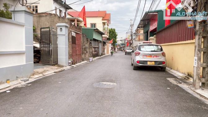 VIỆT HÙNG, ĐÔNG ANH. TÀI CHÍNH NHỎ, HIẾM CÓ 52M2, 15M RA Ô TÔ TRÁNH, GẦN VIN CỔ LOA - 3