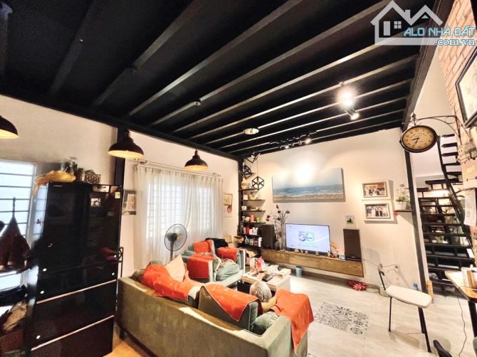 Bán Nhà Phú Nhuận - Nhanh Mới Kịp - Nhà 3 Tầng - 42m2 - Giáp Q1 - Chỉ 6.X Tỷ TL - 3