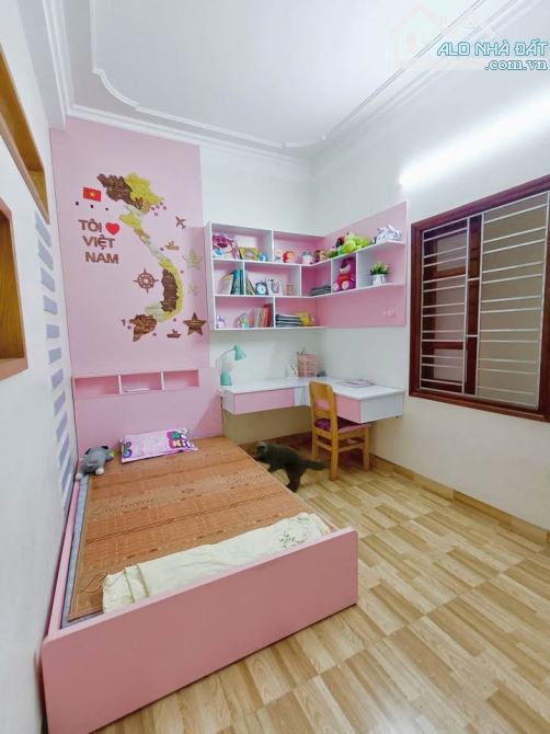 BÁN NHÀ ĐẸP 4.6 TỶ 3 TẦNG 64M2 ( ĐÔNG BẮC ) KHU ĐÔ THỊ BÃI VIÊN - 3