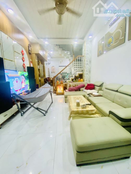 Bán nhà 911/...đường Quang Trung, phường 14, Gò Vấp, 42m2, 3 tầng, 4PN, 3WC, nhỉnh 5 tỷ - 3