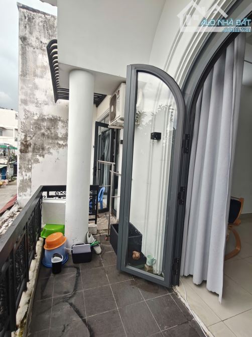 Nhà 1 lầu, 8x16m, hẻm 8m đường DHT42 cạnh KDC An Sương giá 9.5 tỷ TL - 3