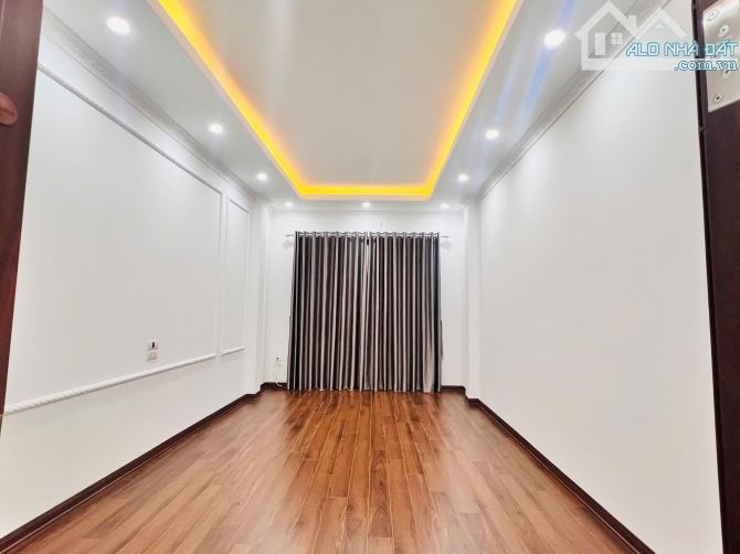DUY NHẤT 1 CĂN TẠI LÁNG HẠ_BA ĐÌNH_MỚI TINH_30m2 x 5t_FULL NỘI THẤT_DƯỚI 8 TỶ - 3